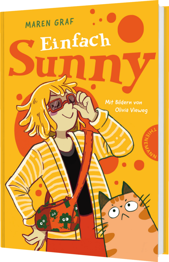 Das Buchcover zeigt einen fröhlichen, blondhaarigen Charakter in einer gestreiften Jacke mit Sonnenbrille, umgeben von orangefarbenen und roten Elementen. Neben ihm sitzt eine große, orange Katze mit einem freundlichen Gesicht.