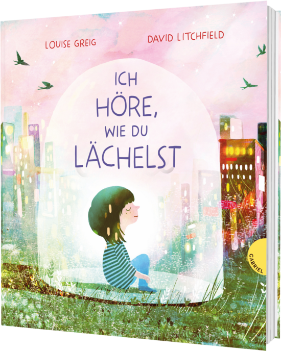 Das Buchcover zeigt … ein Mädchen mit dunklen Haaren in einer Blase auf grünem Gras vor pastellrosa Himmel und bunten Häusern.