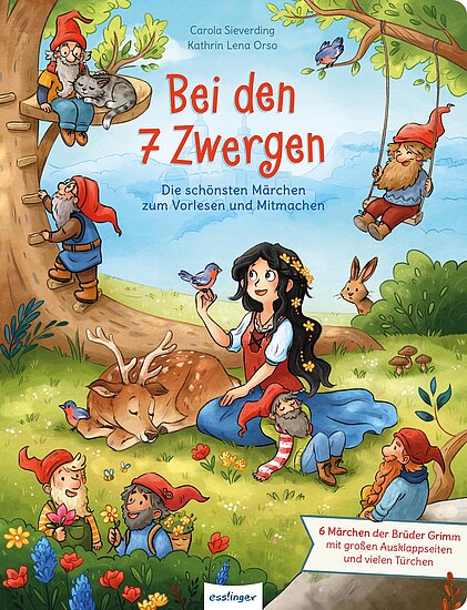 Das Buchcover zeigt eine fröhliche Szene im Wald mit sieben Zwergen, die auf Bäumen und einem Hügel sitzen. Im Vordergrund steht ein Mädchen mit langen schwarzen Haaren, das eine Vögelchen hält, während ein Reh an ihrer Seite sitzt.