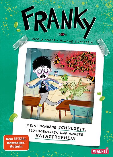 Das Buchcover zeigt … einen erschrockenen Jungen, eine schleimige grüne Kreatur und einen Schwarm gelber Bienen vor türkisfarbenem Hintergrund.