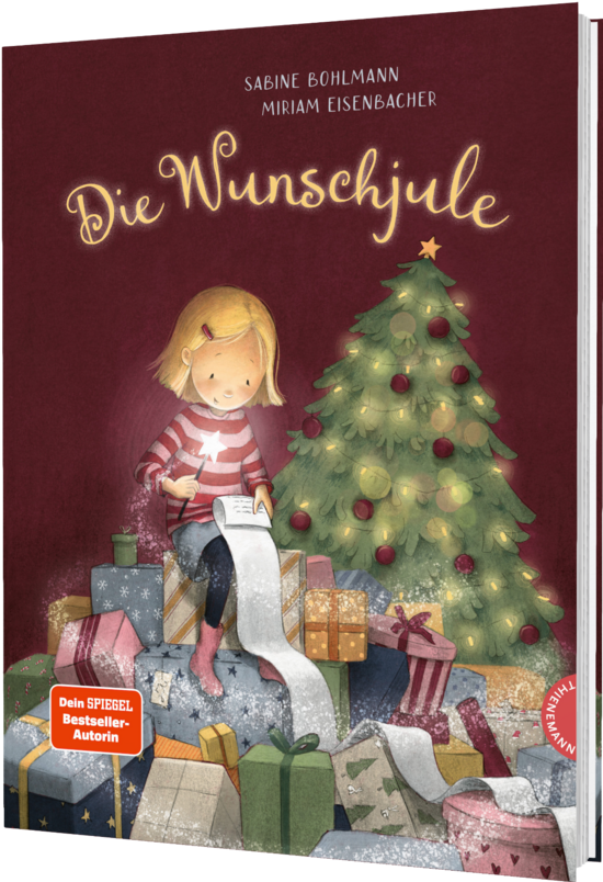 Das Buchcover zeigt ein blondes Mädchen im gestreiften Pullover auf Geschenken mit Wunschliste neben einem grünen Tannenbaum vor dunkelrotem Hintergrund.