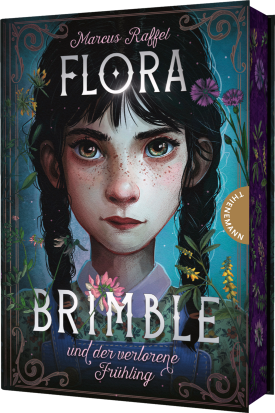 Das Buchcover zeigt ein Mädchen mit dunklem, langen Haar und Sommersprossen, umgeben von bunten Blumen. Der Hintergrund ist in tiefen, mystischen Farben gehalten.